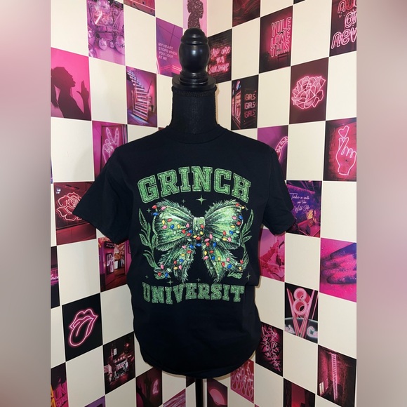 Christmas Bow T-shirt - Picture 2 of 4